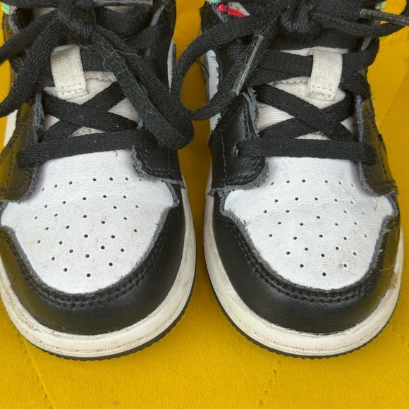 Nike Air Jordan 1 Mid TD Size 9C Pastel Black Volt Green Glow shoes. - Picture 3 of 8